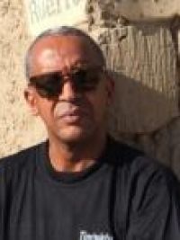 affiche du film Abderrahmane Sissako, cinéaste aux semelles de vent (Docu-Reportage)